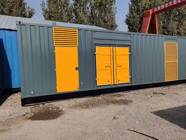 蒋湖农场300kw 柴油发电机组用多大的空气开关？