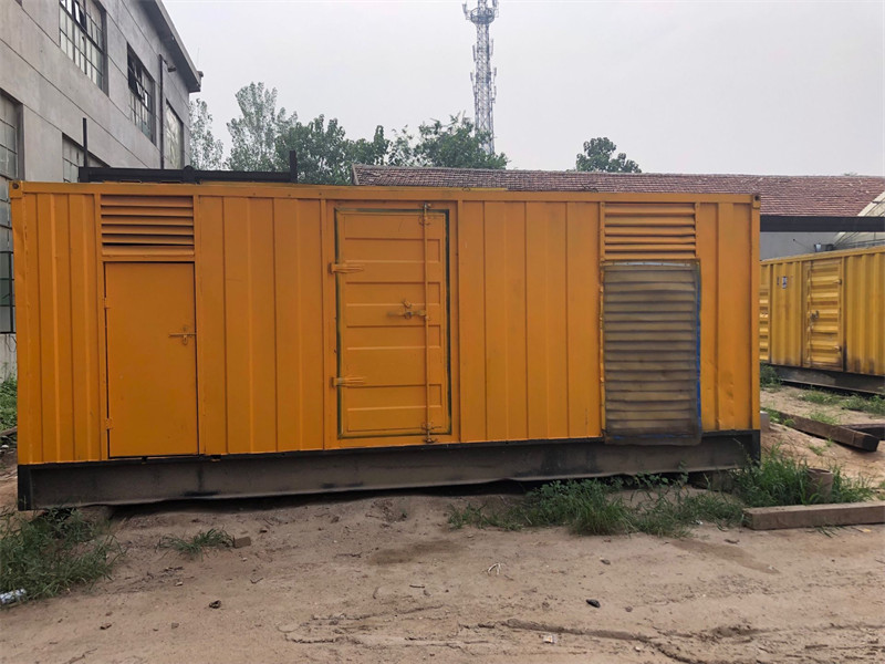 蒋湖农场柴油发电机如何判断新机油是否已经完全充满机油滤清器？